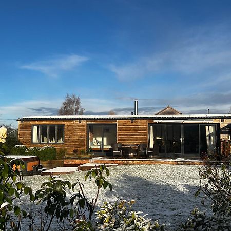 Meadow Barn Villa เฮริฟอร์ด ภายนอก รูปภาพ